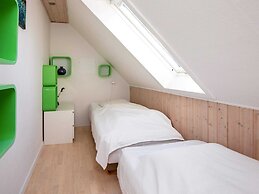10 Person Holiday Home in Allingabro-by Traum