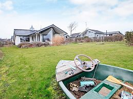 6 Person Holiday Home in Faaborg-by Traum