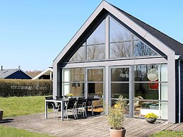 12 Person Holiday Home in Hadsund