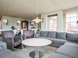 16 Person Holiday Home in Hvide Sande