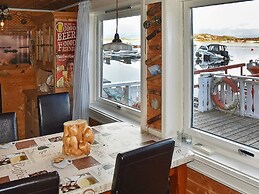 6 Person Holiday Home in Oksvoll-by Traum