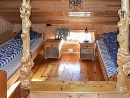 6 Person Holiday Home in Oksvoll-by Traum