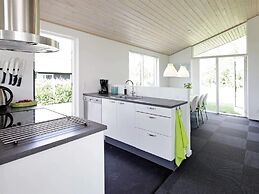 8 Person Holiday Home in Haderslev-by Traum