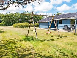 8 Person Holiday Home in Ulfborg