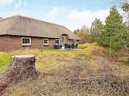 8 Person Holiday Home in Blavand-by Traum