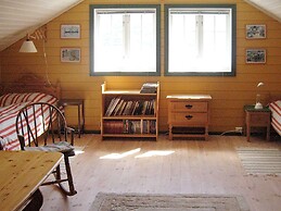 10 Person Holiday Home in Follafoss-by Traum