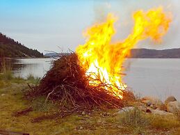 10 Person Holiday Home in Follafoss-by Traum