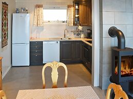 6 Person Holiday Home in Blaksæter