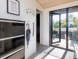 Simplistic Holiday Home in Løgstrup near Sea