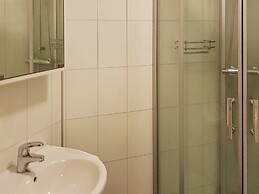 10 Person Holiday Home in Urangsvåg