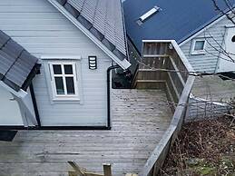 10 Person Holiday Home in Urangsvåg