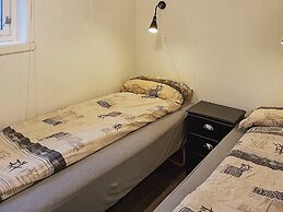 10 Person Holiday Home in Urangsvåg