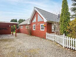 6 Person Holiday Home in Grenaa-by Traum