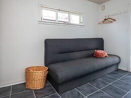6 Person Holiday Home in Grenaa-by Traum