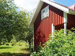 6 Person Holiday Home in Ingatorp-by Traum