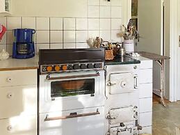 6 Person Holiday Home in Ingatorp