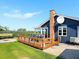 Sunlit Holiday Home in Funen near Sea