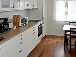 6 Person Holiday Home in Bakkasund
