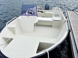 6 Person Holiday Home in Bakkasund