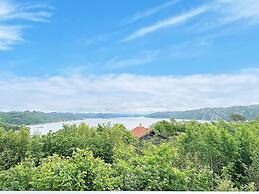 9 Person Holiday Home in Korshamn-by Traum