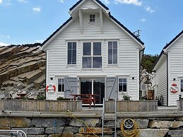 Holiday Home in Urangsvåg
