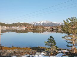 6 Person Holiday Home in Foldereid-by Traum