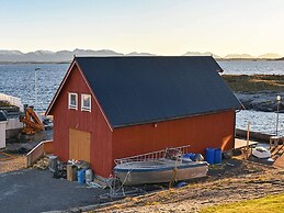 5 Person Holiday Home in Bud-by Traum