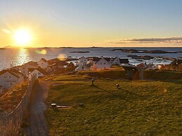 5 Person Holiday Home in Bud-by Traum