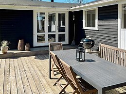 6 Person Holiday Home in Gilleleje-by Traum