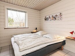 6 Person Holiday Home in Asnaes-by Traum
