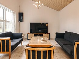 6 Person Holiday Home in Asnaes-by Traum