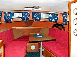 Holiday Home in Hundeidvik