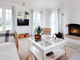 6 Person Holiday Home in Rude