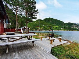 8 Person Holiday Home in Sundlandet