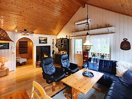 8 Person Holiday Home in Sundlandet