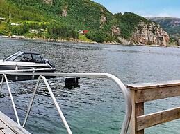 8 Person Holiday Home in Sundlandet