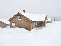 13 Person Holiday Home in Øyer