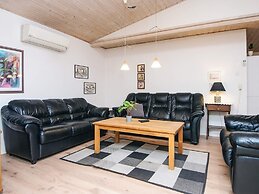 8 Person Holiday Home in Toftlund-by Traum