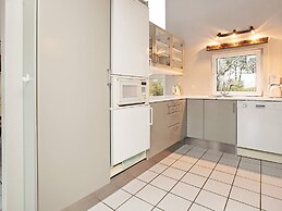10 Person Holiday Home in Ebeltoft-by Traum