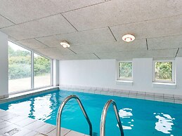 10 Person Holiday Home in Ebeltoft-by Traum