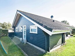 6 Person Holiday Home in Juelsminde-by Traum