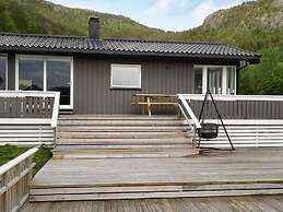 8 Person Holiday Home in Sundlandet