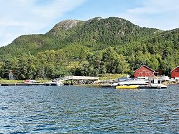 8 Person Holiday Home in Sundlandet