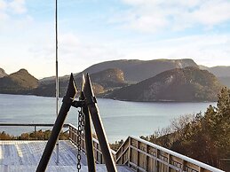 8 Person Holiday Home in Sundlandet