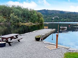 5 Person Holiday Home in Lonevag