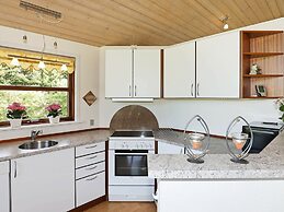 Luxurious Holiday Home Near Hals With Whirlpool