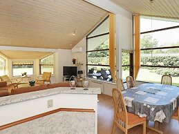 Luxurious Holiday Home Near Hals With Whirlpool