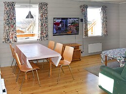 6 Person Holiday Home in Aukra
