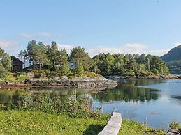 8 Person Holiday Home in Vagland-by Traum