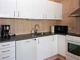 Attractive Holiday Home with Whirlpool near Hadsund